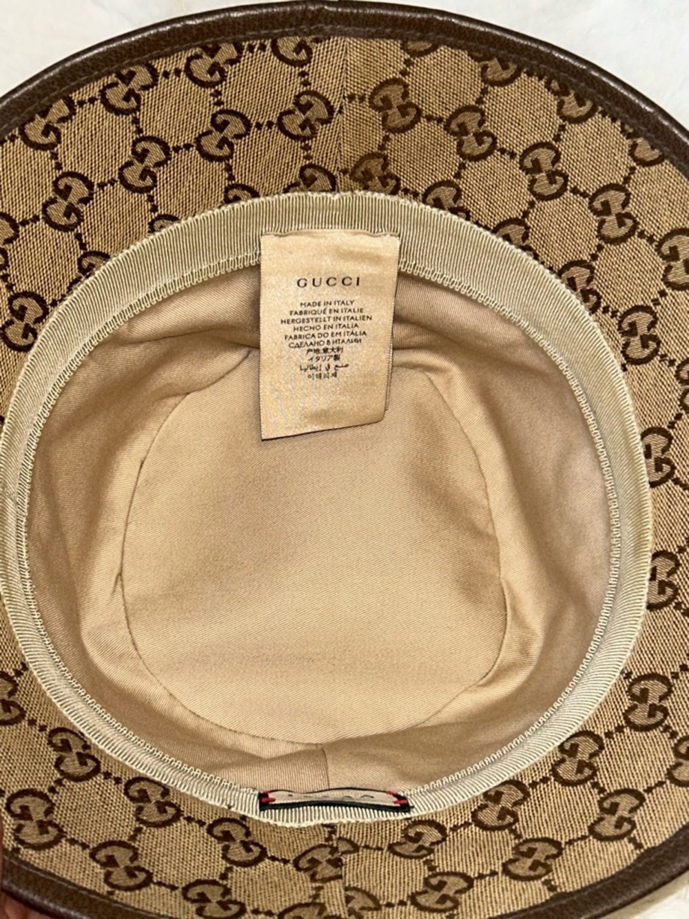 Gucci Brown GG Supreme Canvas Bucket Hat - Picture 11 of 15